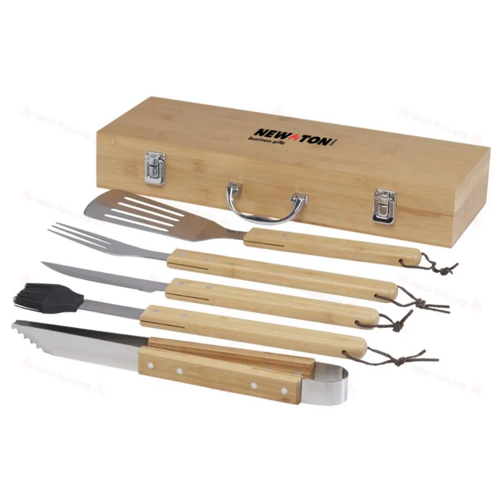 
                                            Churras 5-piece BBQ set
                                            