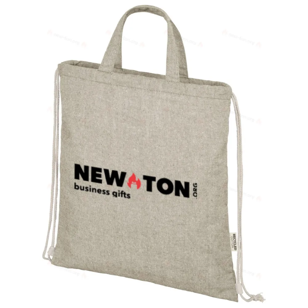 
                                            Pheebs' backpack with a drawstring.
                                            