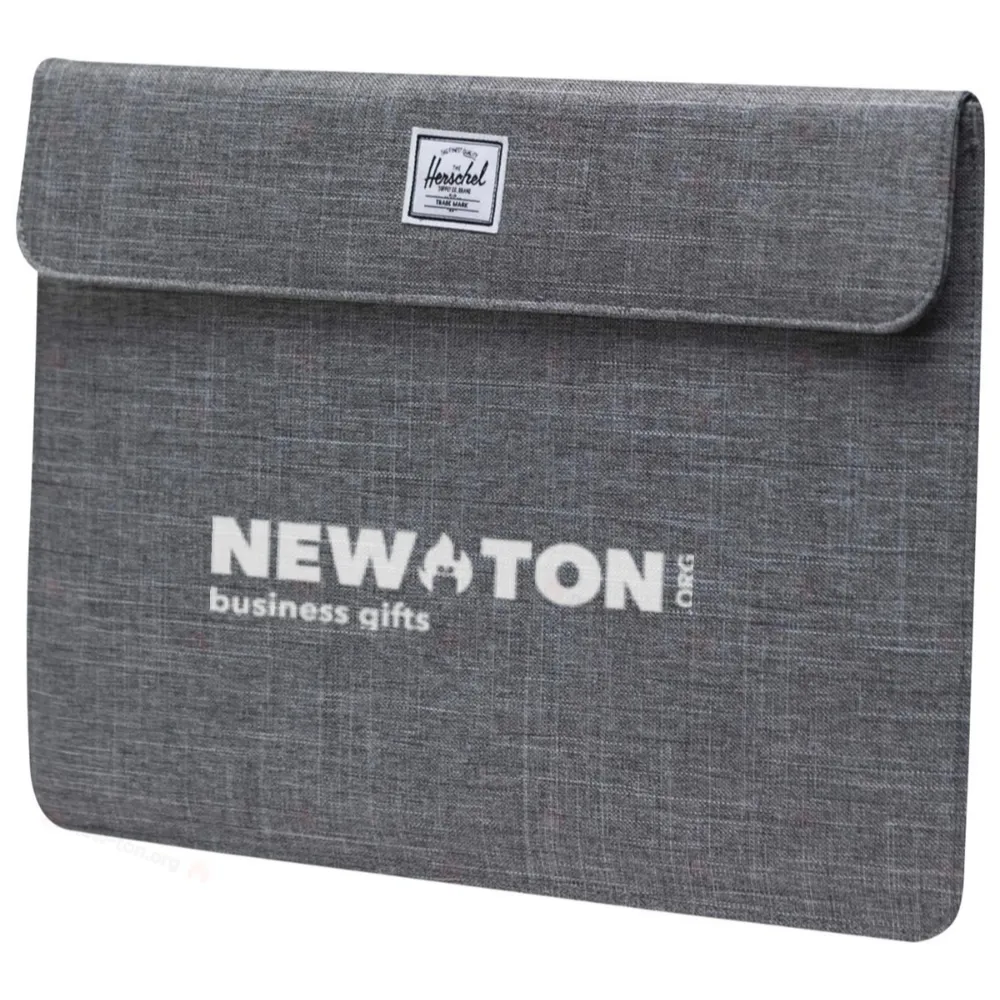 
                                            Herschel Spokane laptop case for 15-16 inch laptops.
                                            