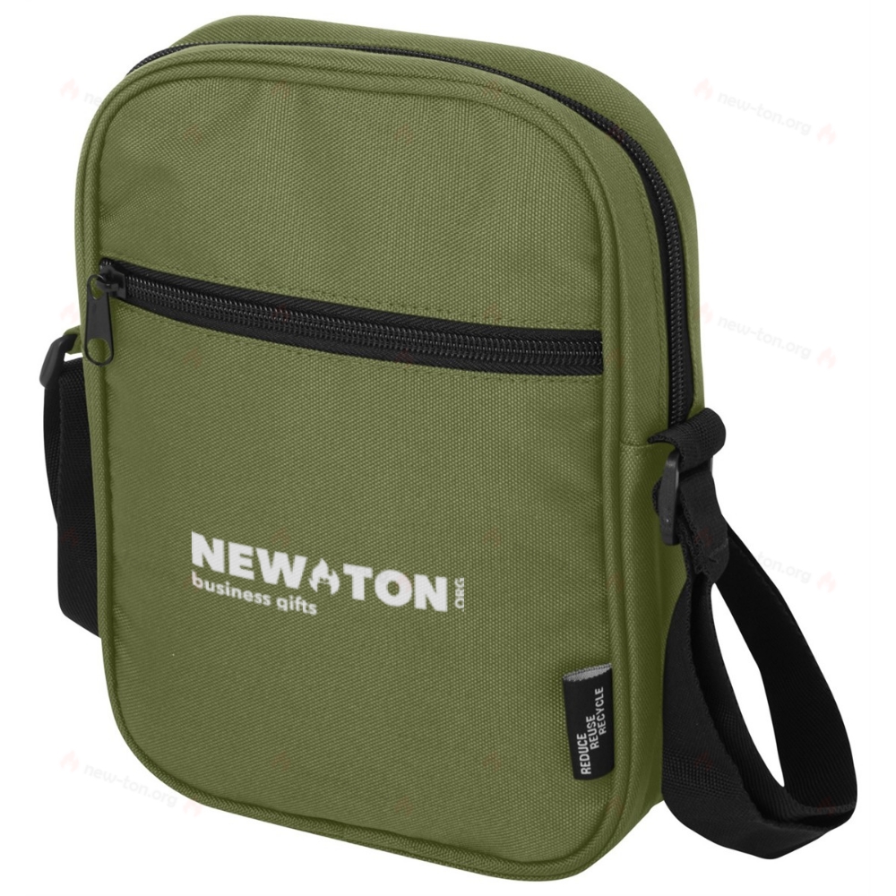 Сумка Byron на плечо объемом 2 литра, изготовленная из переработанных материалов с сертификатом GRS.