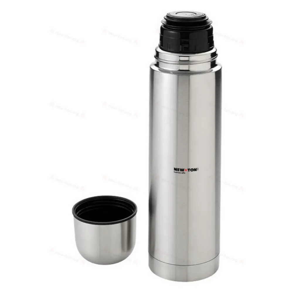 
                                                Sullivan 750 ml vacuum insulated flask
                                                