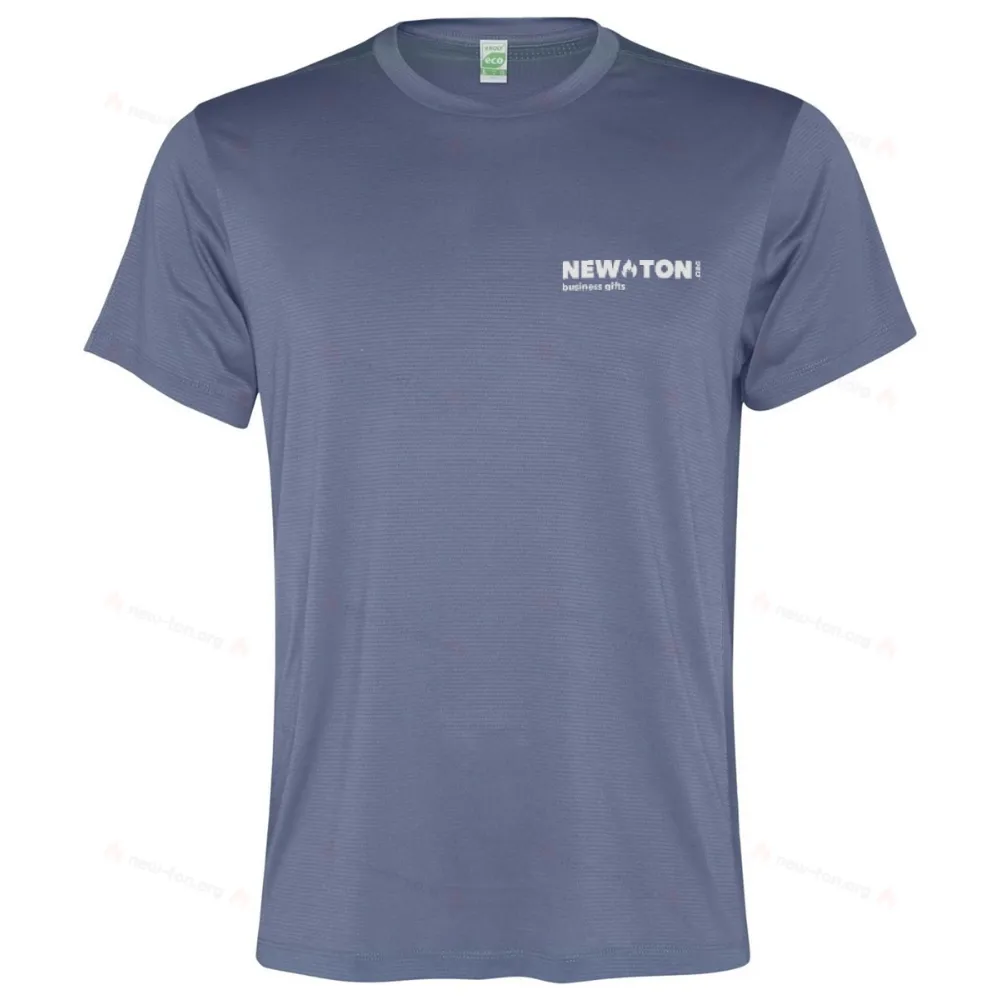 Спортивная мужская футболка с короткими рукавами.