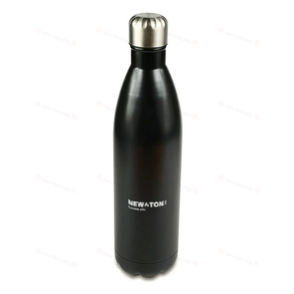 
                                            700ml Orje Vacuum Bottle, black
                                            