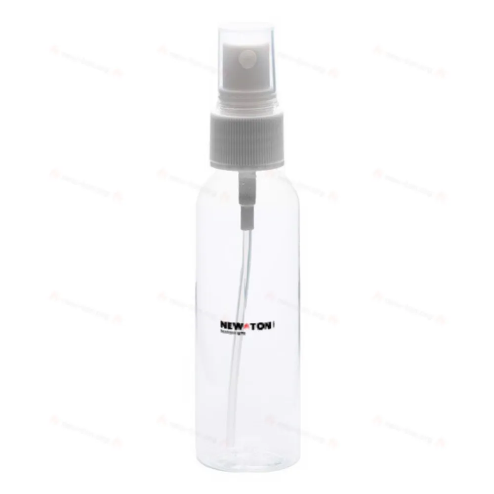 
                                            60 ml bottle with atomizer, white
                                            
