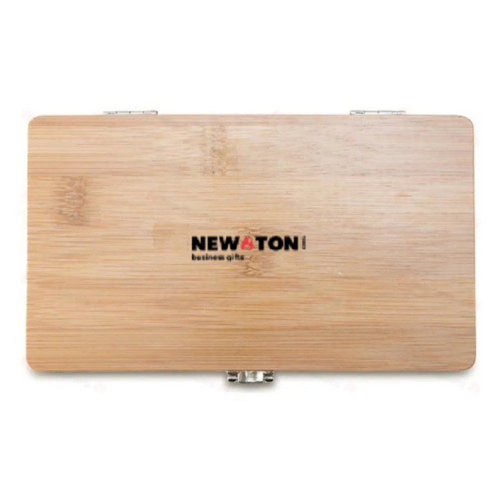 
                                            Pattaya tool set in a bamboo box, brown
                                            