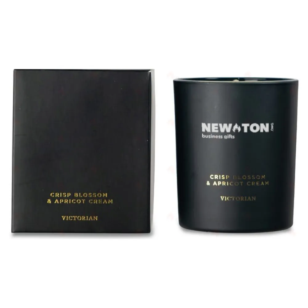 Свеча с ароматом цветущей ветви и абрикоса в стиле викторианской эпохи