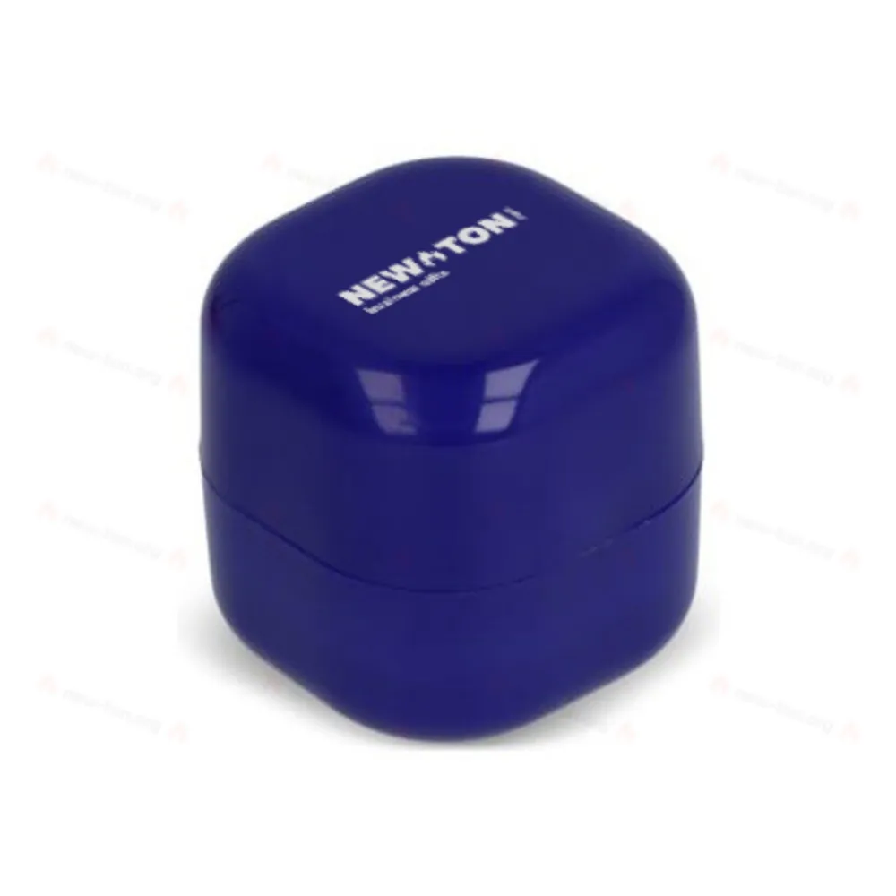 Кубический бальзам для губ из переработанного ABS