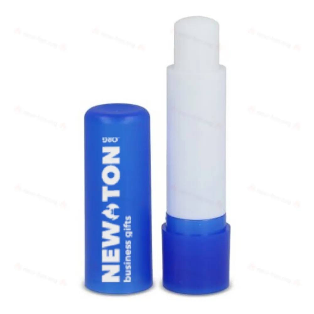 
                                                Classic lipbalm stick recycled materials
                                                