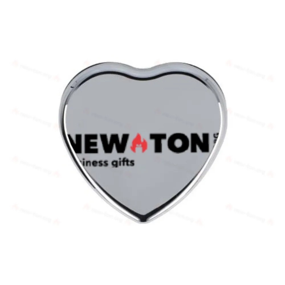 
                                            Flat metallic Heart shape lipbalm
                                            