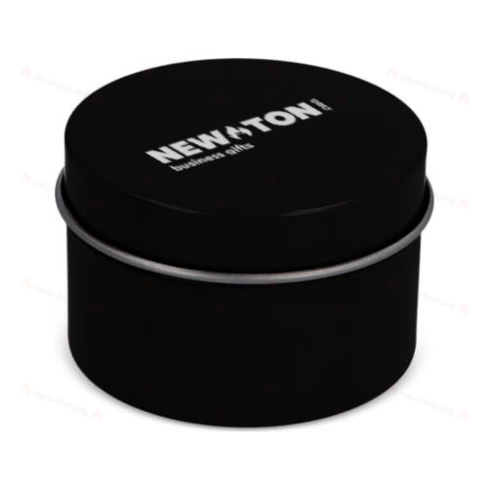 Ароматическая свеча в круглой переработанной банке