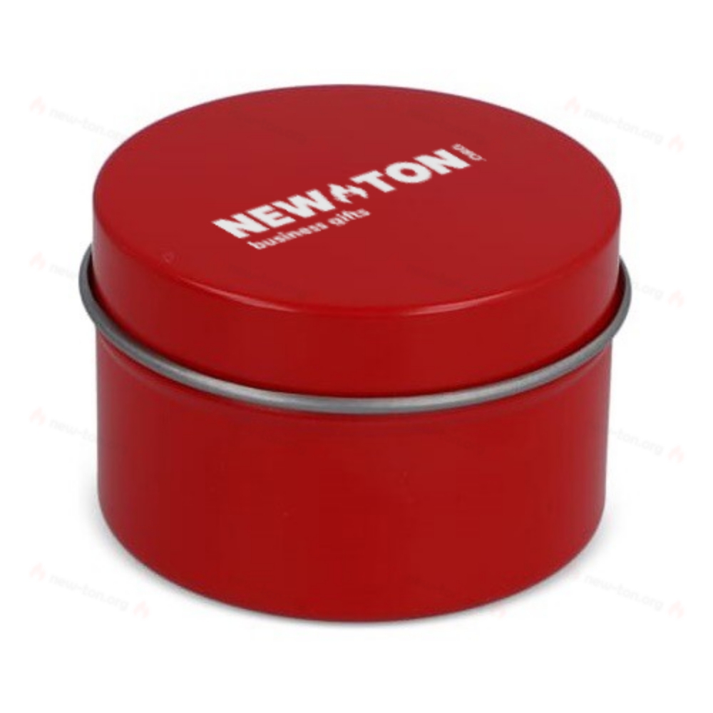 Ароматическая свеча в круглой переработанной банке