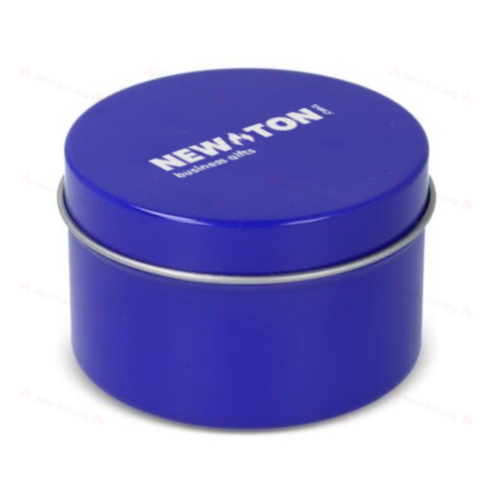 Ароматическая свеча в большой переработанной банке