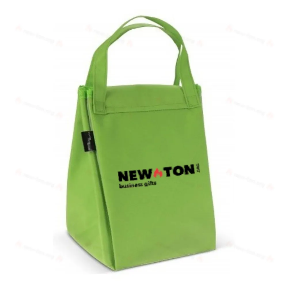 
                                            Folded cooler bag & picnic mat
                                            